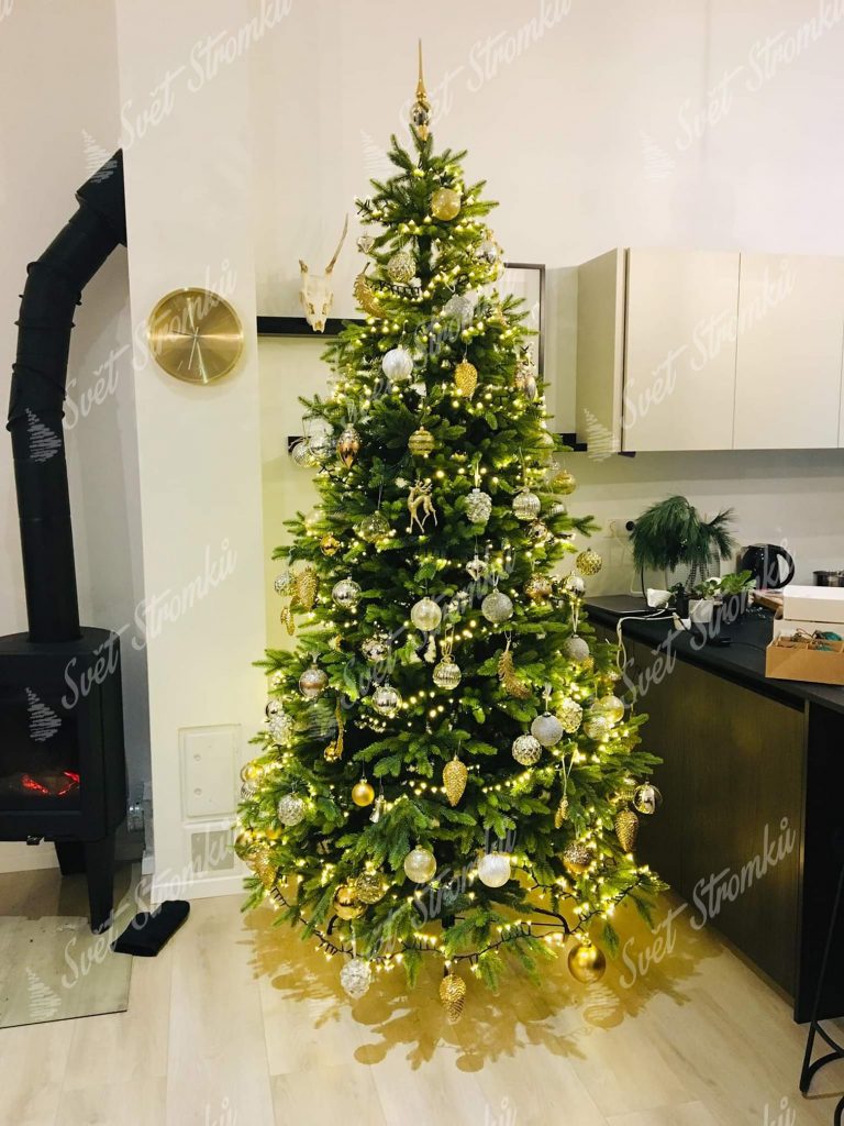 Ozdobený umělý vánoční stromek 3D Smrk Italský 210cm