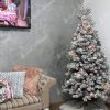Ozdobený vánoční stromeček Borovice Bílá 165cm stříbrnými koulemi a ozdobami.