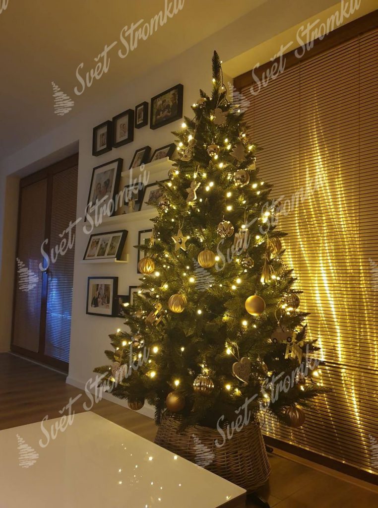 Ozdobený vánoční stromeček Smrk Norský 180cm