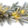 Vianočný girlanda 3D Smrek Kráľovský LED. Zasnežená biela girlanda, na ktorej svietia LED svetielka.