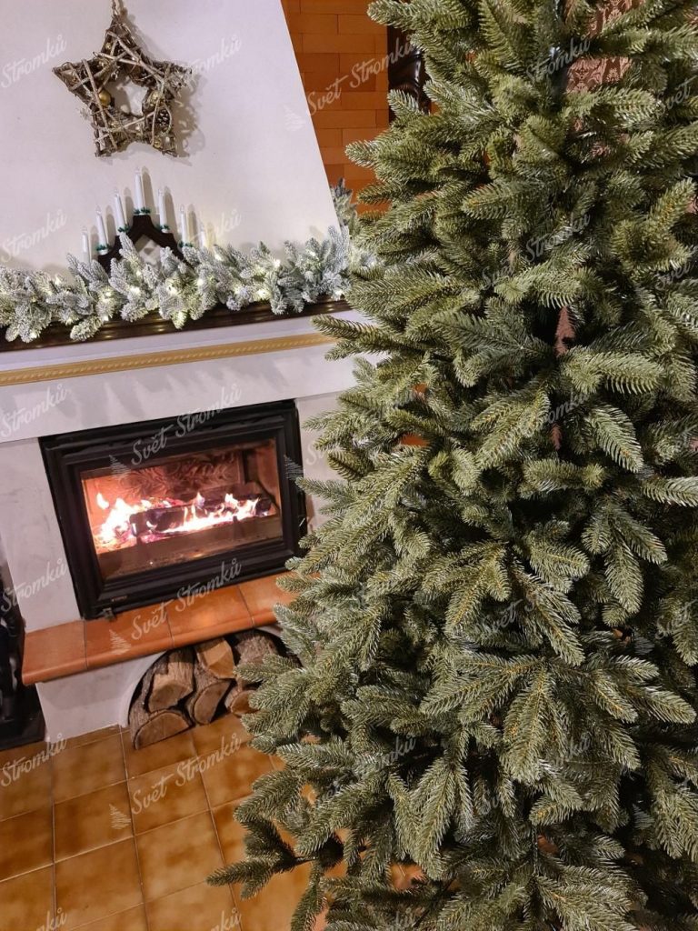 Vánoční stromek FULL 3D Jedle Kanadská