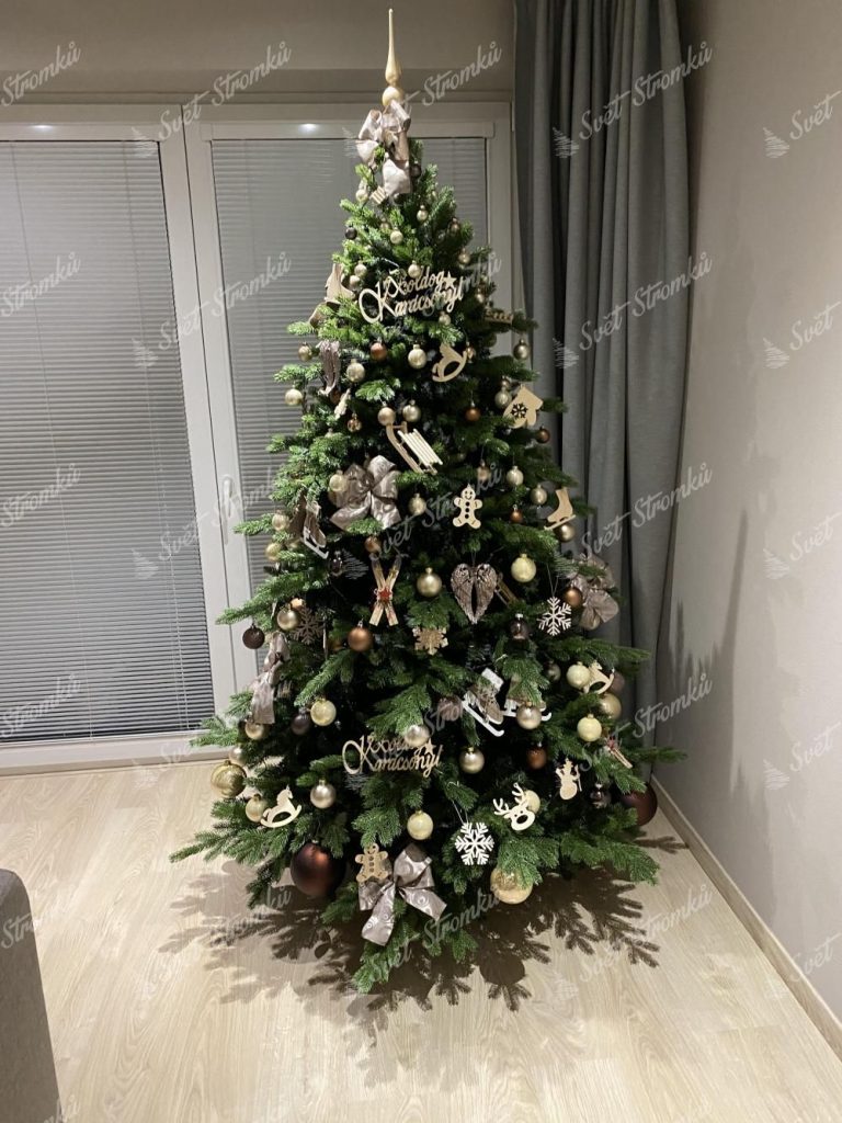 Umělý vánoční stromek 3D Smrk Exkluzivní 210cm