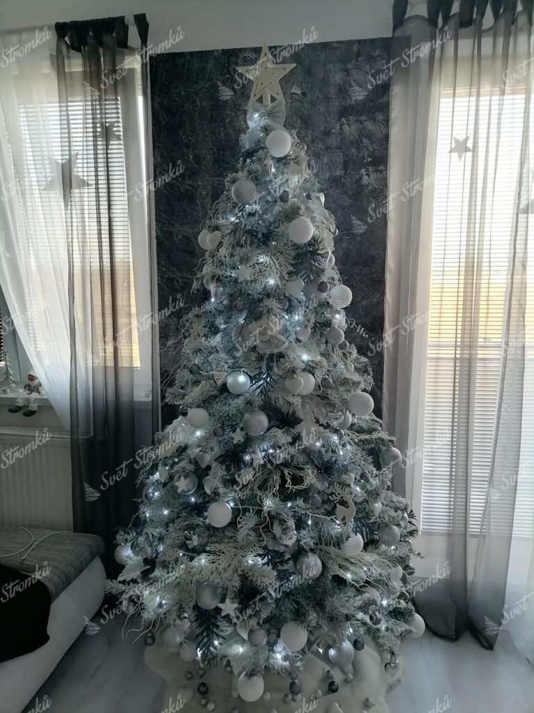 Umňelý vánoční stromeček Smrk Severský180cm