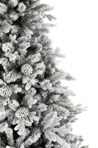 Bílý vánoční stromek 3D Smrk Polární. Stromek má zasněžené větve a je ozdobený šiškami.