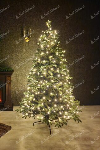Vánoční LED osvětlení teplá bílá na vánočním stromku