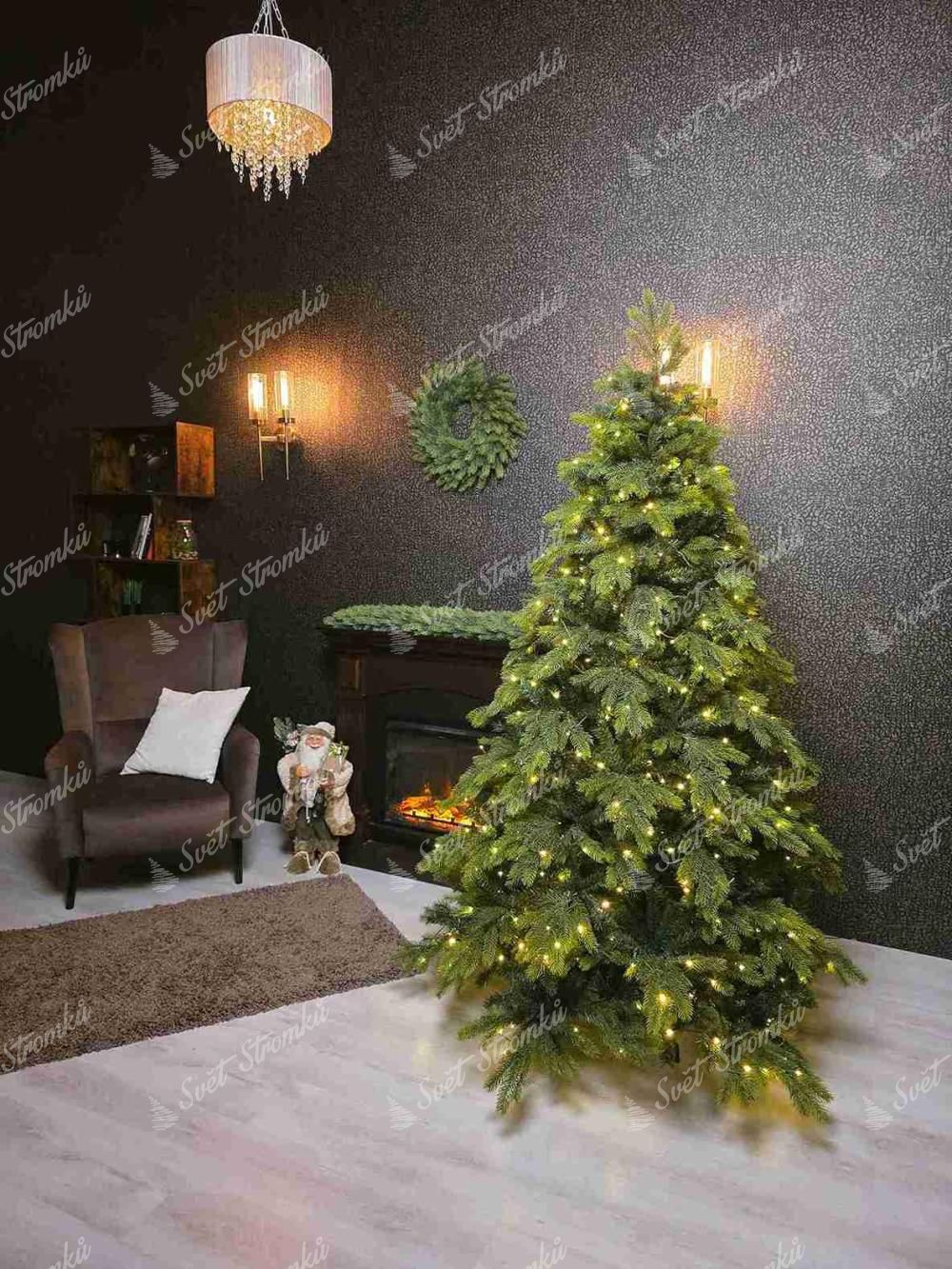 Umělý vánoční stromek 3D Smrk Skandinávský 270cm LED800