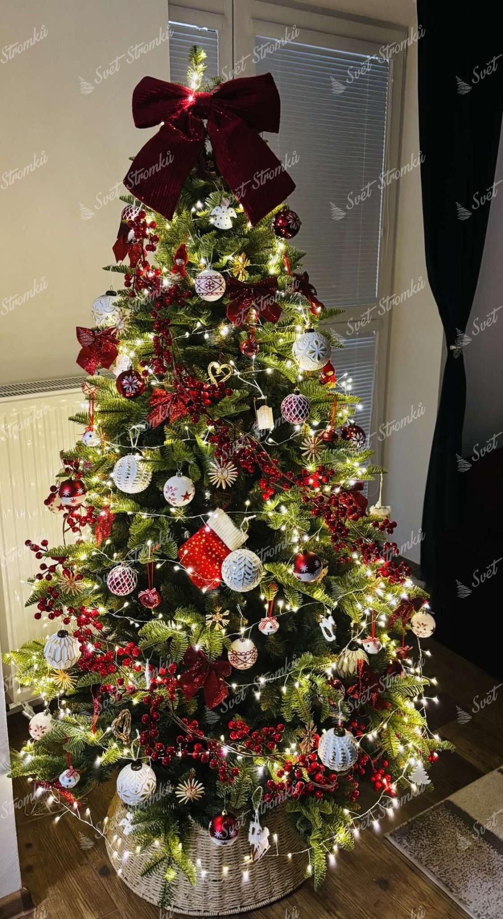 Umělý vánoční stromek 3D Jedle Kavkazská 180cm