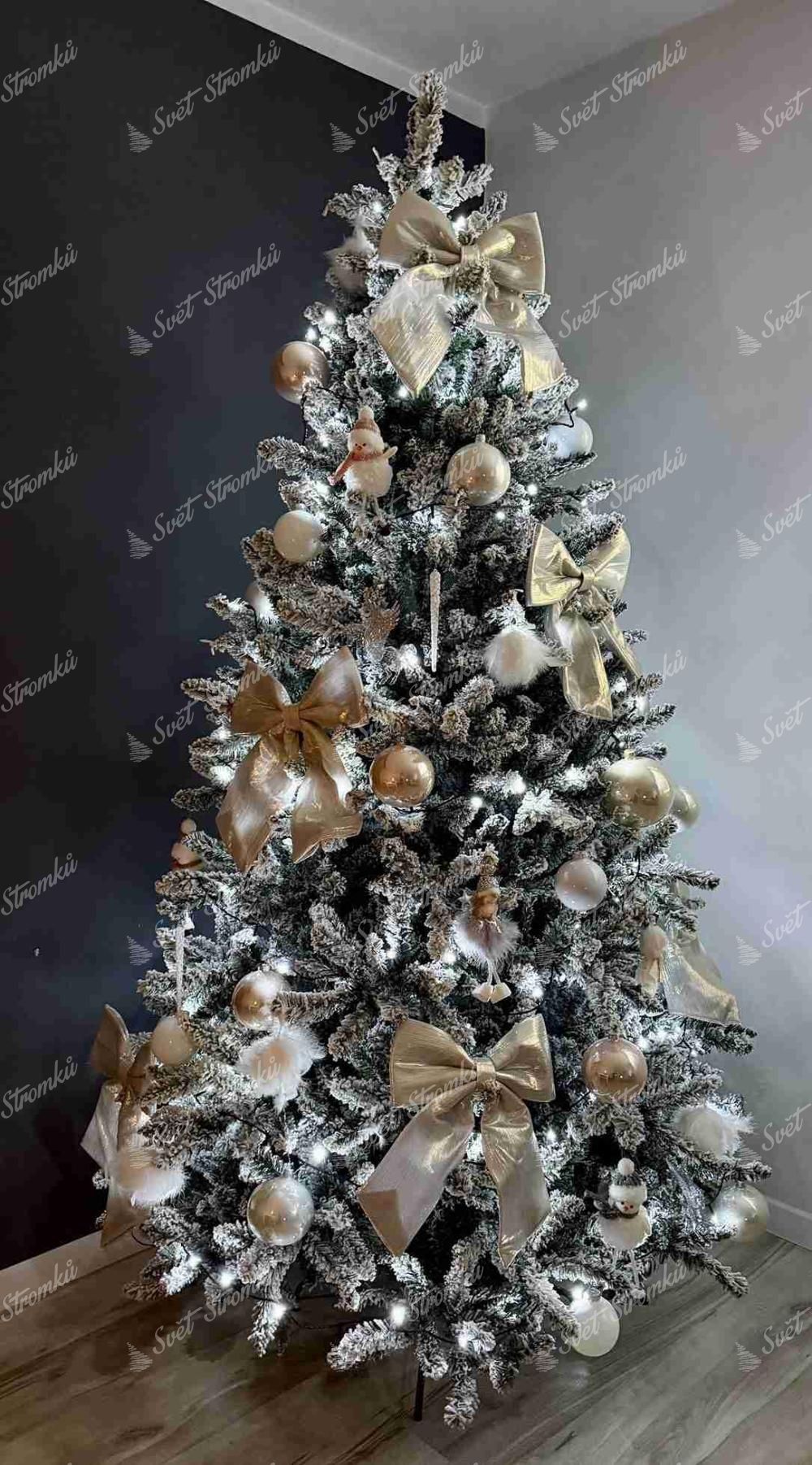 Umělý vánoční stromek Smrk Severský 210cm