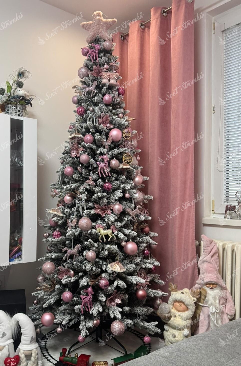 Vánoční stromek 3D Smrk Královský Štíhlý 210cm